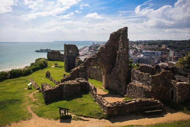 Welcome To Nelson'S Quarters Hastings Exterior foto